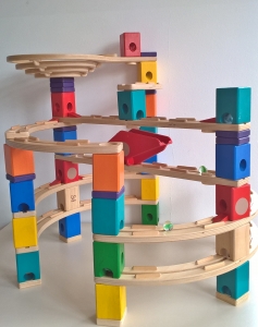 Quadrilla Twist en Rail
